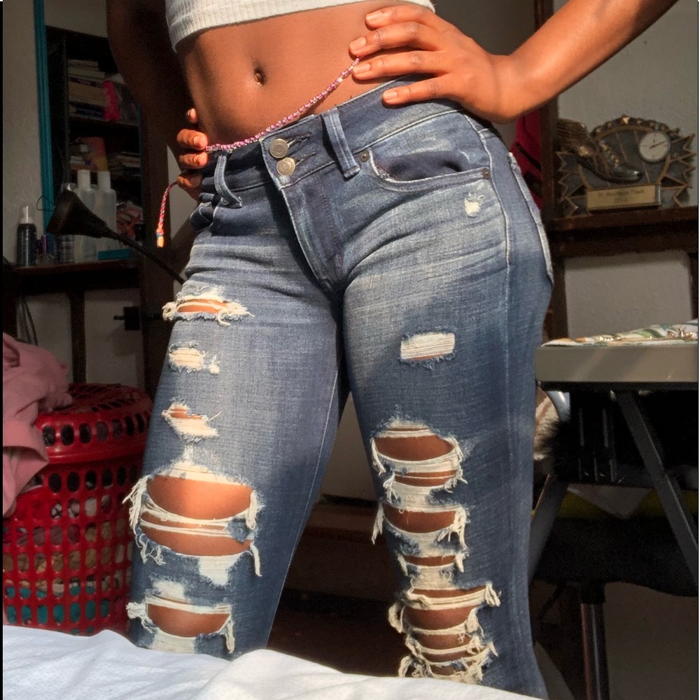 American Eagle ripped jeans